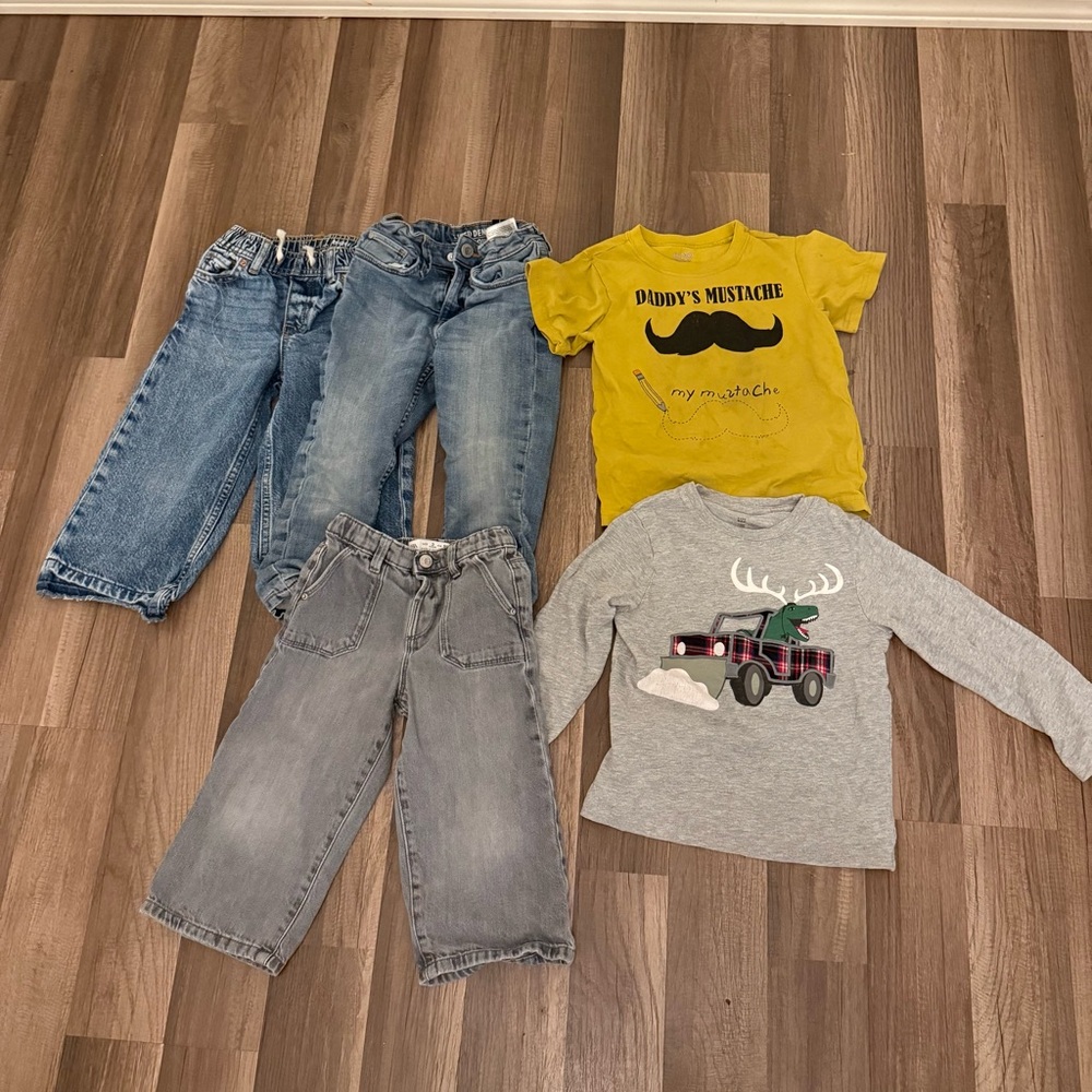 GAP Kids Blue and Gray Jeans Collection - Picture 9 of 10